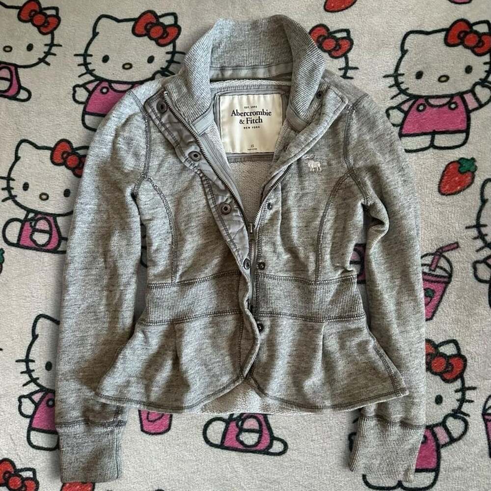 Gray Abercrombie & Fitch zip-up jacket with button & zipper details with rufflin